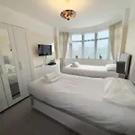 Henver Heights Porth