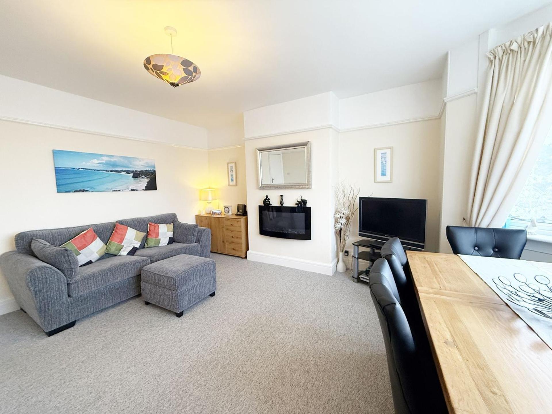 Henver Heights Porth Holiday home